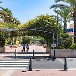 Provencal Hotel Saint-Raphael (Var)