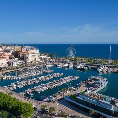 Provencal 3* Saint-Raphael (Var)