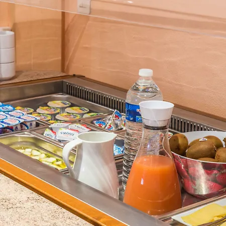 מלון Provencal 3*