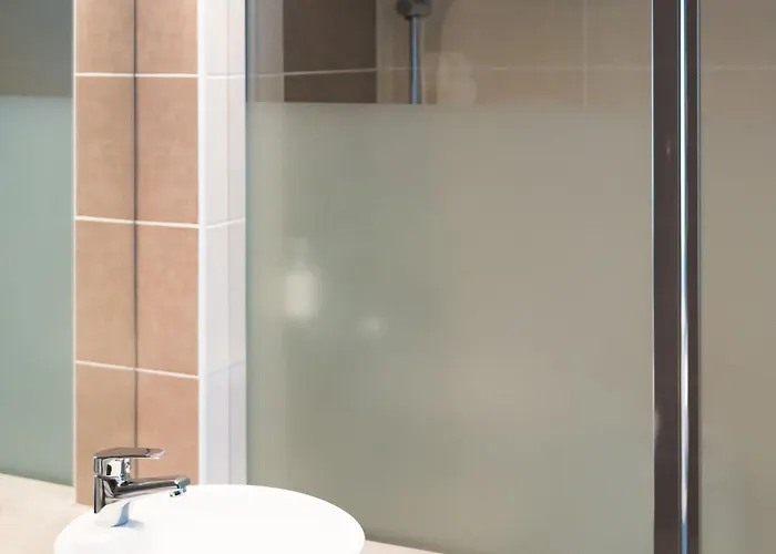 Provencal Saint-Raphaël